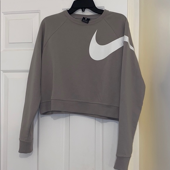 Nike cropped sweatshirt - Picture 1 of 2